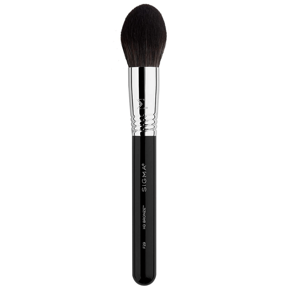Transform Your Skin Tone With the Perfect Bronzer Brush